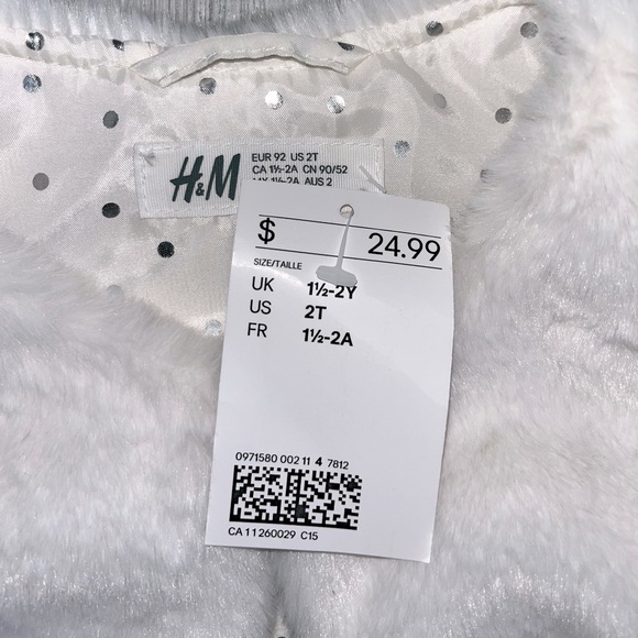 NWT H&M Plush White Faux Fur Vest - Picture 3 of 3